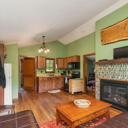 2 Bedroom-Riverfront-Fireplace - Pet Ok Pine City Exterior photo